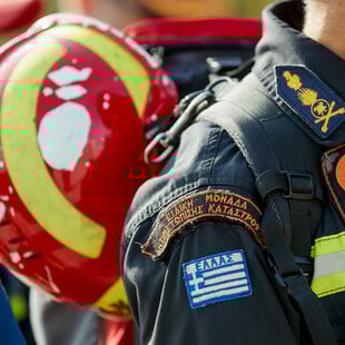 Κρήτη: Επιχείρηση διάσωσης γυναίκας μετά από πτώση σε σπήλαιο στο Λασίθι