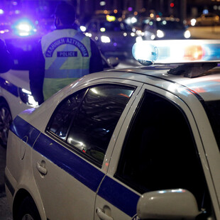 Συνελήφθη 20χρονος οδηγός που έτρεχε με 200 χλμ. στην Περιφερειακή Υμηττού