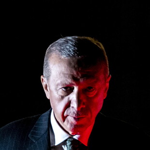 Τουρκία: Τριπλό γεωπολιτικό παιχνίδι του Ερντογάν με στόχο την απόλυτη εξουσία