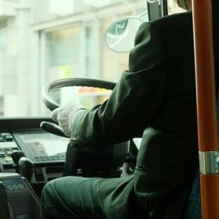 Ιαπωνία: Οδηγός λεωφορείου έκλεψε $7 και έχασε σύνταξη $84.000