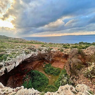 Ξαναγράφεται η προϊστορία: Οι άνθρωποι ταξίδευαν στη Μάλτα με κανό πριν 8.500 χρόνια