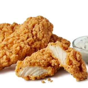 Τα McDonald’s επαναφέρουν τα κοτομπουκιές της – Πρώτη μόνιμη προσθήκη στο μενού εδώ και τέσσερα χρόνια