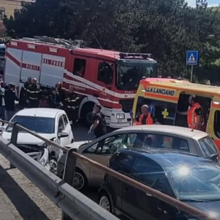 Θανατηφόρο δυστύχημα στην Ιταλία - 80χρονος οδηγός έχασε τον έλεγχο και έπεσε πάνω σε πλήθος
