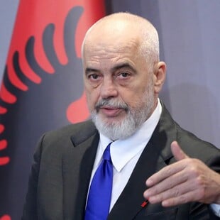 Εκλογές στην Αλβανία: Τέταρτη θητεία Ράμα - Σχηματίζει μόνος του κυβέρνηση