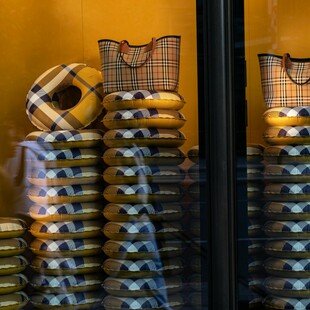 BURBERRY