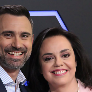 Eurovision 2025: Ο Γιώργος Καπουτζίδης και οι ατάκες του στον Β' ημιτελικό 