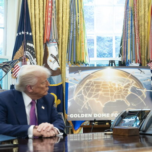 Ο Τραμπ ανακοίνωσε τον «Χρυσό Θόλο» των ΗΠΑ: Αντιπυραυλική ασπίδα στα πρότυπα του ισραηλινού «Iron Dome»