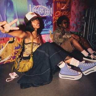 Το νέο Double Stack είναι και classic Chuck Taylor και δίπατο