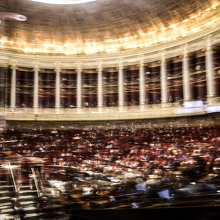 Γαλλία: Η νομιμοποίηση της υποβοηθούμενης ευθανασίας ψηφίστηκε από την Εθνοσυνέλευση