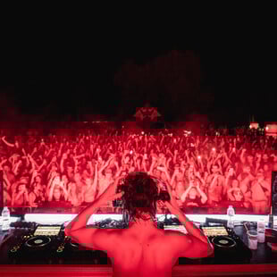 Phaex Festival: Για 4η χρονιά ενώνει σκηνές, καλλιτέχνες και κοινότητες