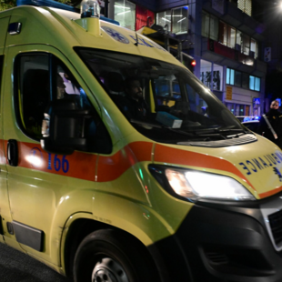 Λάρισα: Τροχαίο δυστύχημα με θύμα 52χρονη - Η μηχανή στην οποία επέβαινε συγκρούστηκε με Ι.Χ.