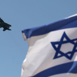 Ισραηλινά πλήγματα στη Συρία – Ρουκέτες είχαν εκτοξευθεί νωρίτερα στα Υψίπεδα του Γκολάν