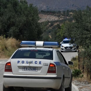 Καλαμάτα: Καταδίωξη με τραυματισμούς – Οδηγός εμβόλισε μηχανή της ΔΙ.ΑΣ. και συνελήφθη με ναρκωτικά