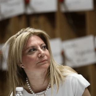 Τέμπη: Τα κόμματα που στηρίζουν την «πρόταση Καρυστιανού» για προκαταρκτική