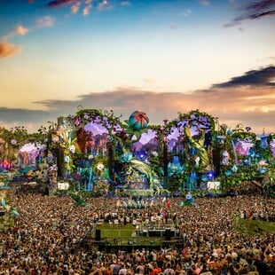 TOMORROWLAND 2025: ΖΗΣΕ ΤΗΝ ΕΜΠΕΙΡΙΑ ΜΕ ΤΟΝ ΚΟΛΛΗΤΟ ΣΟΥ!