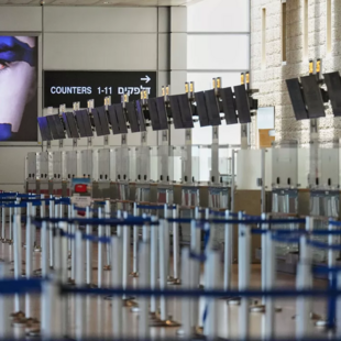 Ακυρώθηκαν οι πτήσεις προς Ισραήλ και Ιράν: Τι δικαιώματα έχουν οι επιβάτες -Τι καλύπτει η ταξιδιωτική ασφάλιση