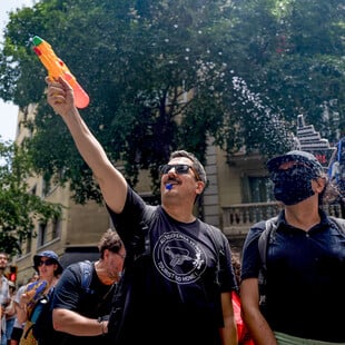 Τι φταίνε και οι τουρίστες… 