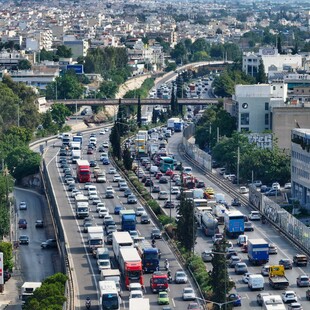 Κίνηση: Μποτιλιάρισμα στον Κηφισό και στο κέντρο 