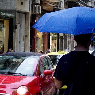 Καιρός: Έρχονται καταιγίδες και μπουρίνια από το μεσημέρι