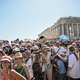 Μπορεί να κλατάρει η Αθήνα από τον τουρισμό;