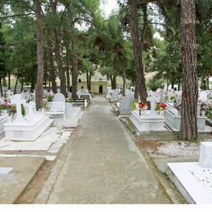 Θεσσαλονίκη: Πατέρας και γιος χτύπησαν υπάλληλο νεκροταφείου κατά τη διάρκεια εκταφής