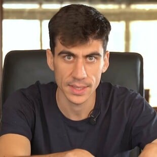 Τατάρ σε Φειδία Παναγιώτου: «Μην υποκύψεις στις απειλές» – Τον προτρέπει να δημοσιεύσει τη συνέντευξη