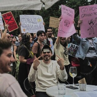 Μεξικό: Διαδηλώσεις κατά του υπερτουρισμού με επεισόδια, βανδαλισμούς και επιθέσεις