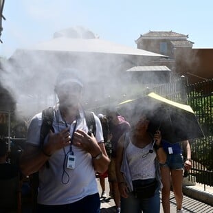 Την Τρίτη κορυφώνεται ο καύσωνας - Επικαιροποιήθηκε το έκτακτο δελτίο επιδείνωσης καιρού