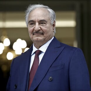 Διπλωματικό επεισόδιο στη Λιβύη: Πώς και γιατί ο Χαφτάρ «έδιωξε» την ευρωπαϊκή αντιπροσωπεία