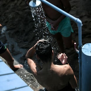 Καιρός: Επικαιροποιήθηκε το έκτακτο δελτίο της ΕΜΥ - Κορυφώνεται ο καύσωνας