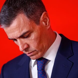 Ο Πέδρο Σάντσεθ αντιμέτωπος με τη μεγαλύτερη κρίση της πρωθυπουργίας του 