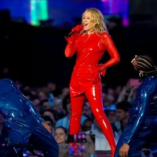 H Kylie Minogue στο Release είναι η πιο ποπ εμπειρία που μπορείς να ζήσεις φέτος στην Αθήνα