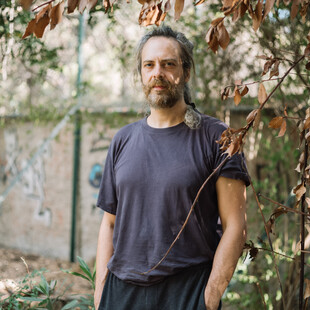 Πώς ξεραίνεται το πράσινο της Αθήνας και ποιοι το ποτίζουν