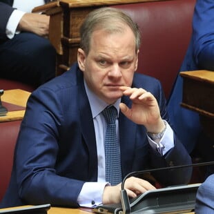 Τέμπη – Προανακριτική: Η ΝΔ ζητά παραπομπή Καραμανλή για παράβαση καθήκοντος