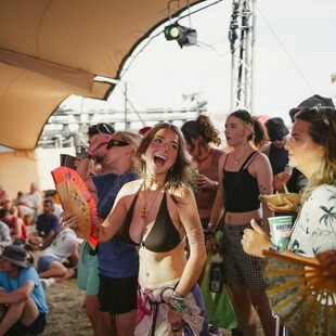 Glastonbury 2025: Πώς έζησα το θρυλικότερο φεστιβάλ του κόσμου