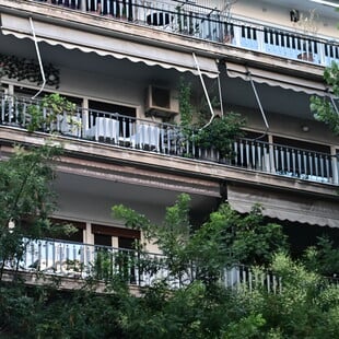 Φωτιά στο σπίτι του Πέτρου Φιλιππίδη: Ξεκίνησε από το μπαλκόνι – Τα ενδεχόμενα που εξετάζουν οι Αρχές