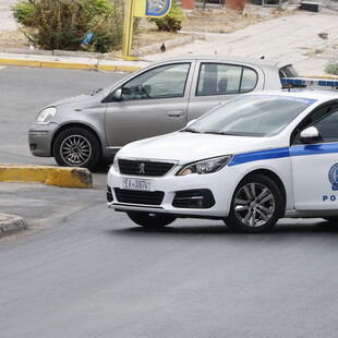 Άλιμος – Ελληνικό: Επτά συλλήψεις παρκαδόρων για παράνομη στάθμευση σε νυχτερινά κέντρα
