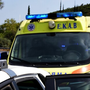 Τροχαίο δυστύχημα στη Βούλα: Νεκρή μία γυναίκα