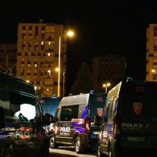 Λιμόζ: Βίαιες συγκρούσεις στη Γαλλία με εννέα τραυματίες αστυνομικούς – Επίθεση νεαρών σε αυτοκίνητα εν κινήσει