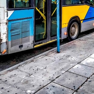 ΤΡΟΧΑΙΟ ΑΧΑΡΝΩΝ ΛΕΩΦΟΡΕΙΟ ΣΥΓΚΡΟΥΣΗ ΙΧ
