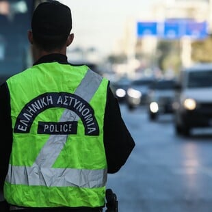 Τροχαίο στη Συγγρού: Στο νοσοκομείο οι έξι τραυματίες - Ανάμεσά τους ένα παιδί