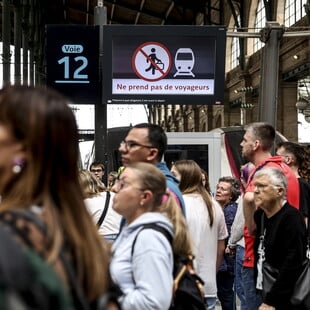 Γαλλία: Χάος στα δρομολόγια της Eurostar λόγω τεχνικής βλάβης - Ματαιώσεις και καθυστερήσεις έως το τέλος της ημέρας