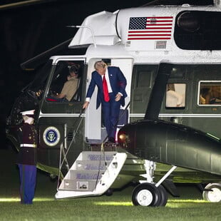 Ταξιδεύει στη Μόσχα για το τελεσίγραφο ο απεσταλμένος Τραμπ: «Τέλος στον πόλεμο ή κυρώσεις»