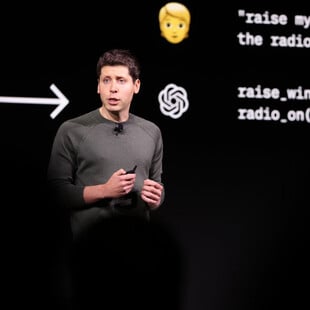 Η OpenAI παρουσίασε το GPT-5: «Επίπεδο διδακτορικού» σε κώδικα και γραφή υπόσχεται το νέο μοντέλο