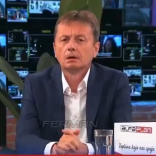 «Ο άθραυστος Ντάρκο»: Ο Βούτσιτς δίπλα στον υπουργό που υπέστη εγκεφαλικό on air 
