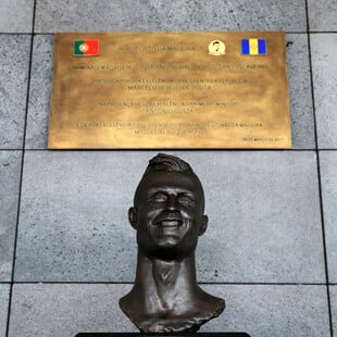 Από τον δικτάτορα Φράνκο και τον βασιλιά Λεοπόλδο μέχρι τον Κριστιάνο Ρονάλντο: Αγάλματα που Εξαφανίστηκαν