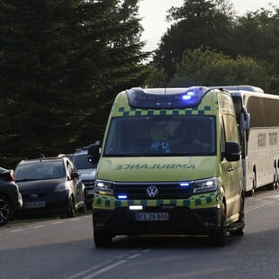 Δανία: Επιβατικό τρένο συγκρούστηκε με όχημα - Ένας νεκρός, πολλοί τραυματίες 