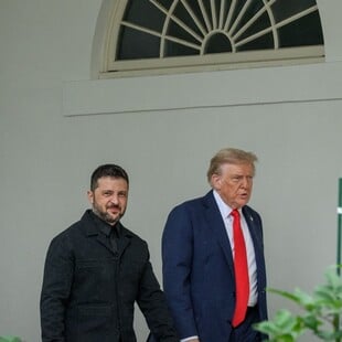 Politico: «Ο Λευκός Οίκος εξετάζει τη Βουδαπέστη για πιθανή τριμερή συνάντηση Τραμπ, Πούτιν, Ζελένκσι»