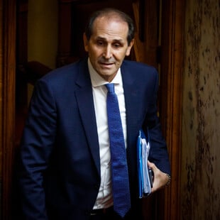 Απόστολος Βεσυρόπουλος: Ανακοπή καρδιάς υπέστη ο βουλευτής της ΝΔ