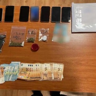 Έξι Τούρκοι μαφιόζοι συνελήφθησαν στην Αττική: Ναρκωτικά, πολυτελείς βίλες & πανάκριβα αυτοκίνητα!